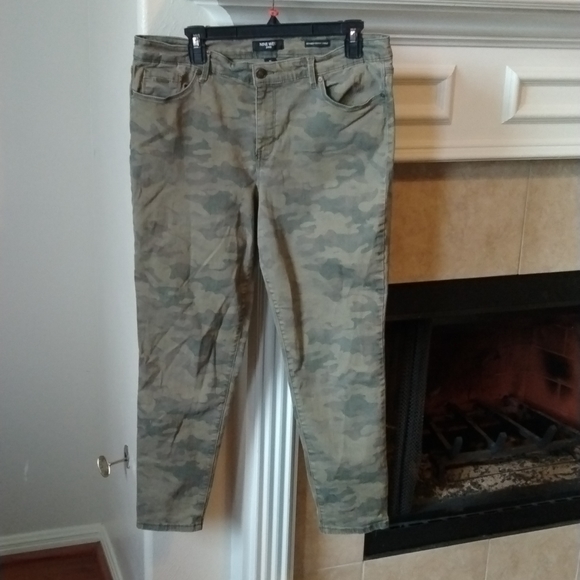 Nine West Denim - Nine West Jeans Size 16